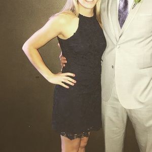 Like-new Lulus navy blue lace cocktail dress